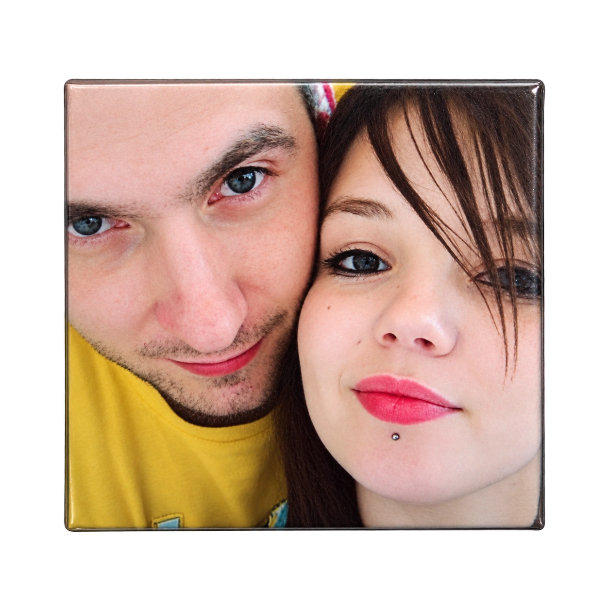 Magnet photo carré avec un couple détouré